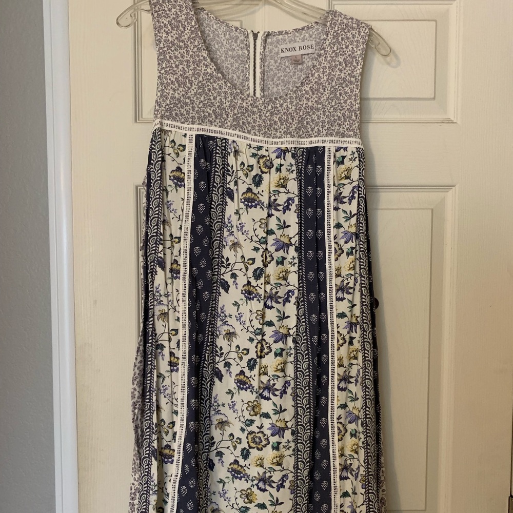 NWT Knox Rose sleeveless dress